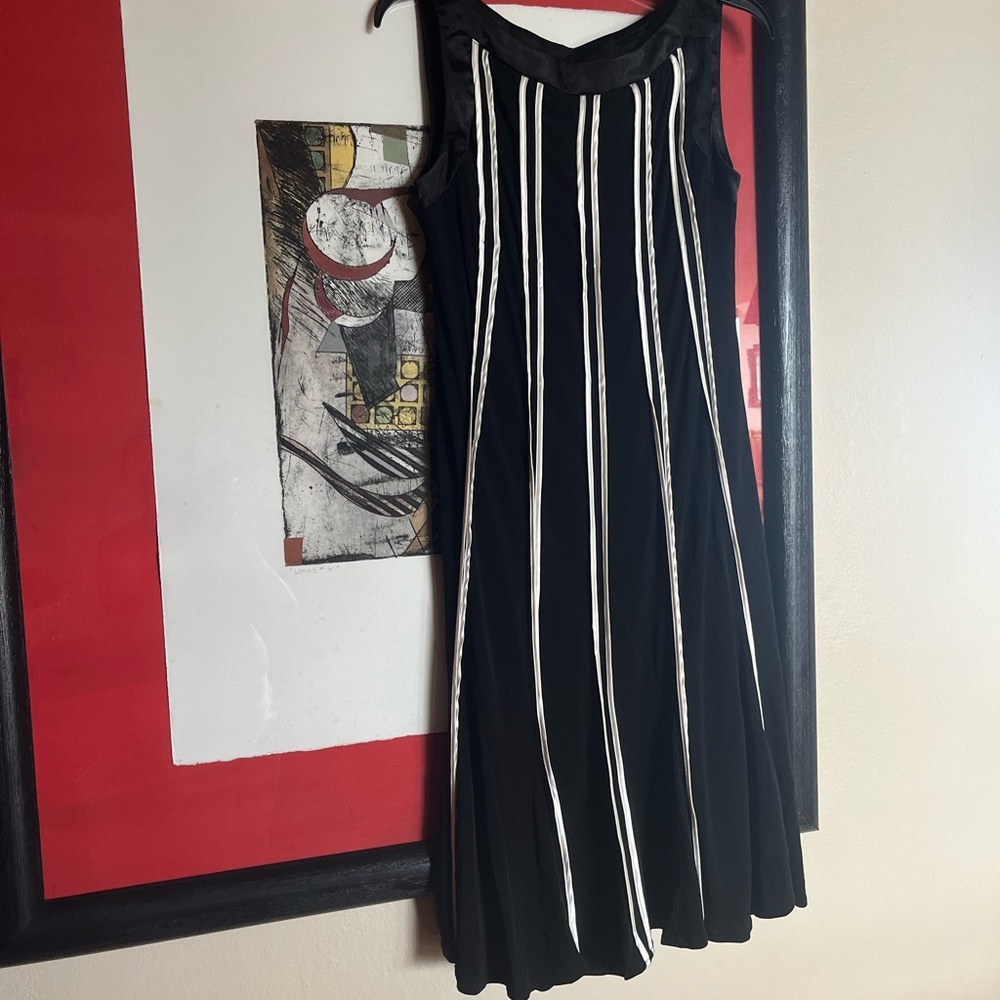 Robe asymétrique - Noir/à pois - FEMME | H&M CA